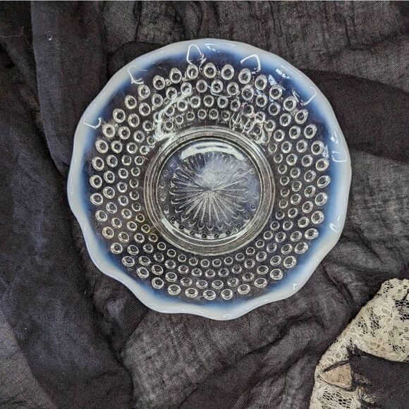 Poppytrail Ceramic 4 Set Plate Sunflower Bee Design - Picture 4 of 9